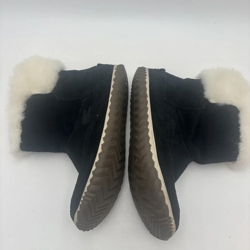 Women's Sorel Black‎ Suede Boots Size 8